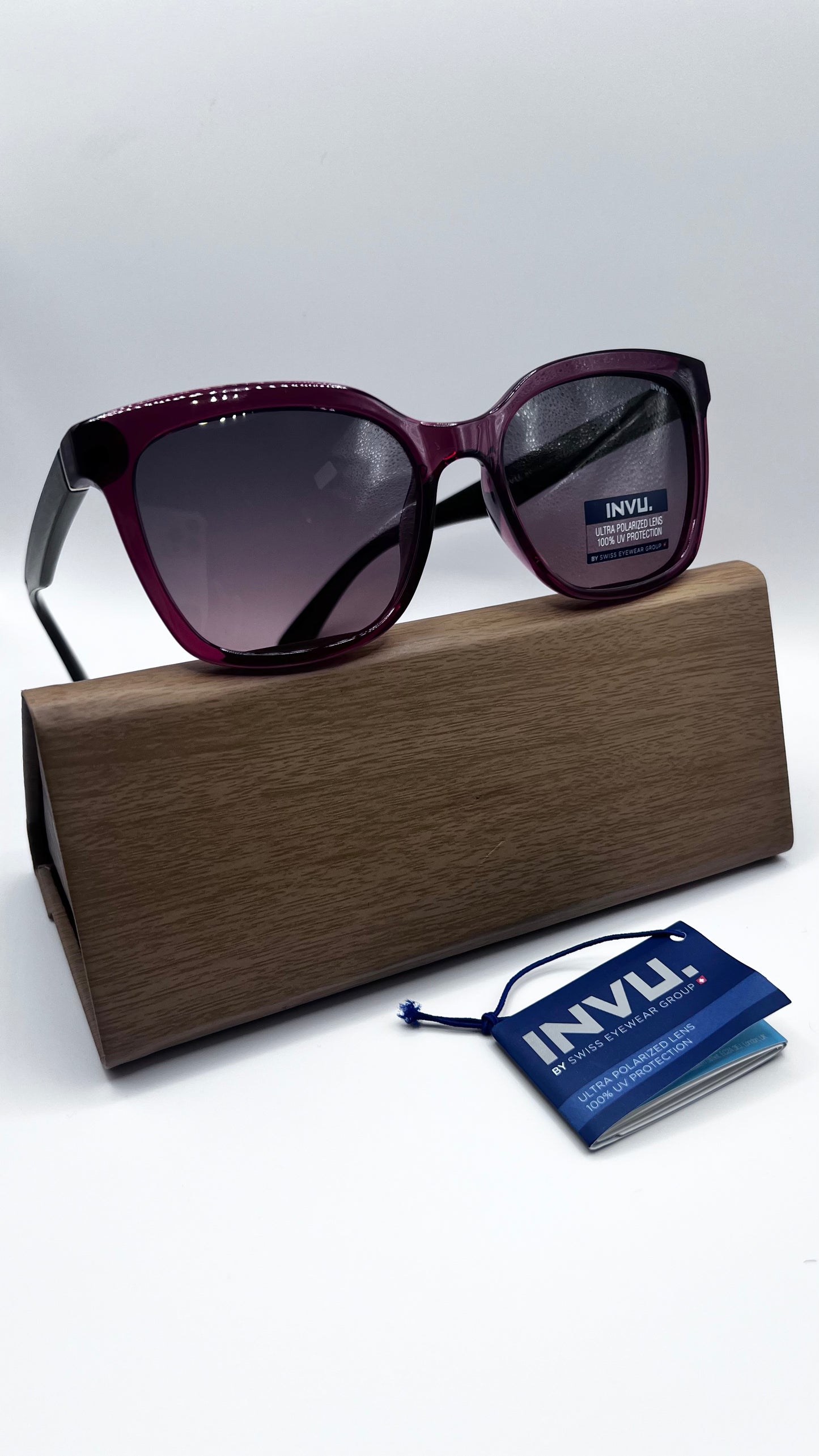Lunette Solaire Femme Original INVU B2212 C Filter Cat.2
