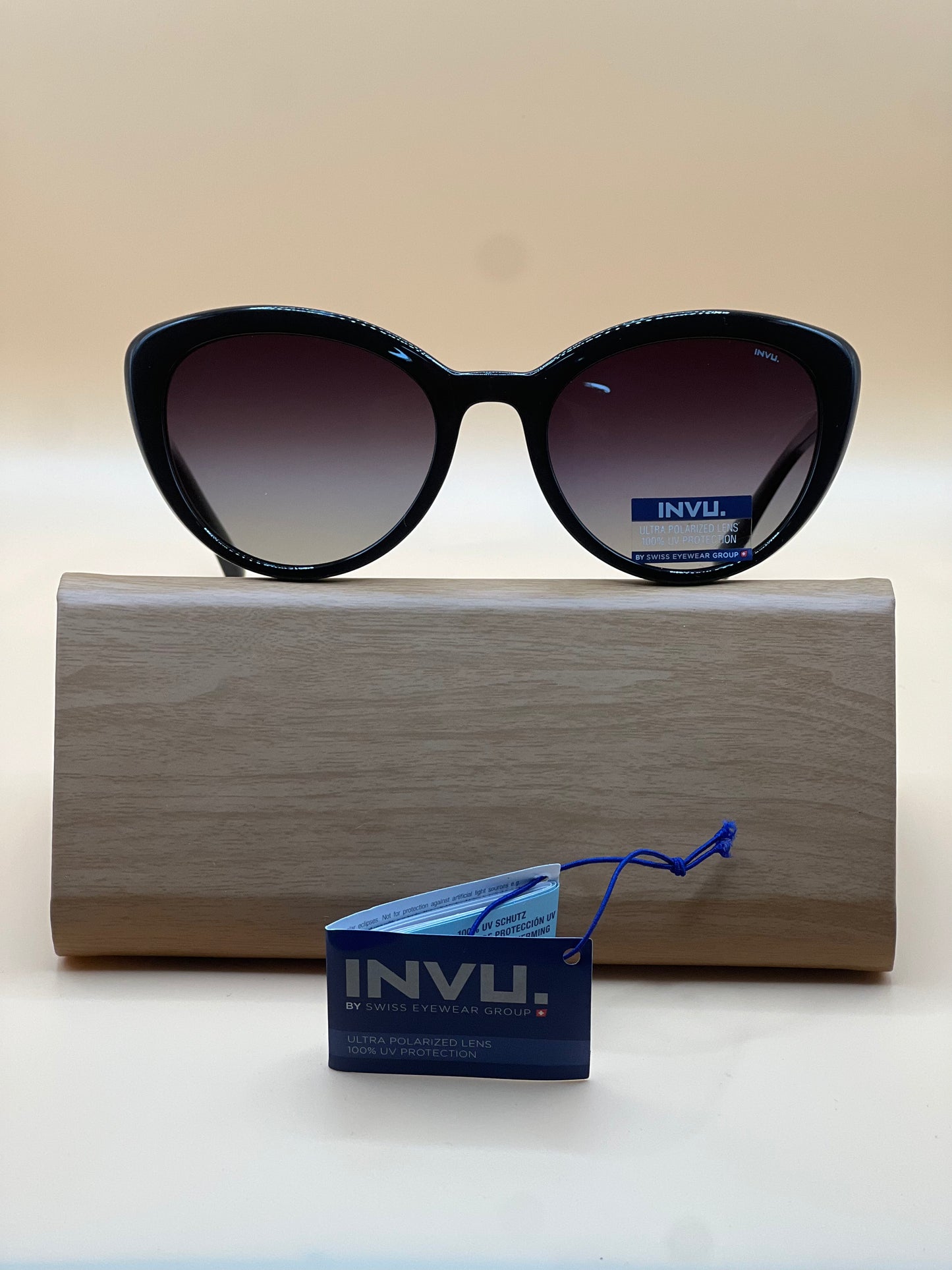 Lunette Solaire Femme Original INVU B2109 A filter Cat.3