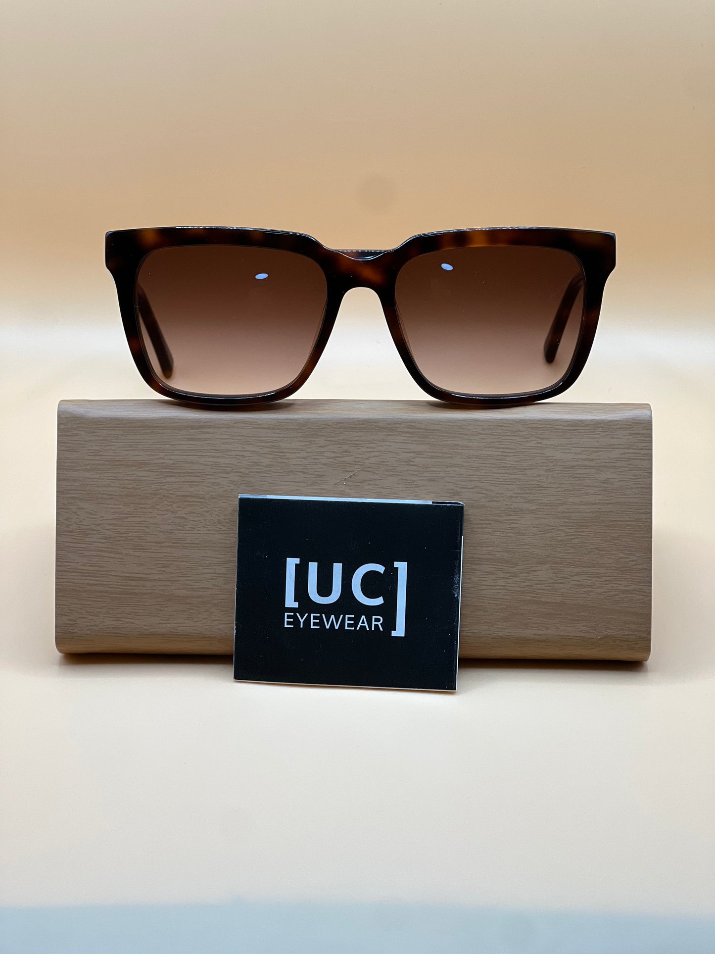 Lunette Solaire Original UC Eyewear Mod 71001 col. 770