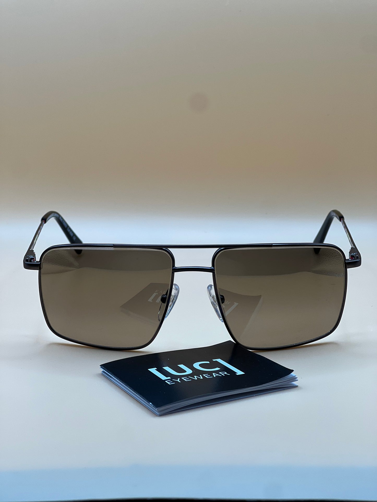 Lunette Solaire Homme Original UC Eyewear Mod.70003 Col.830