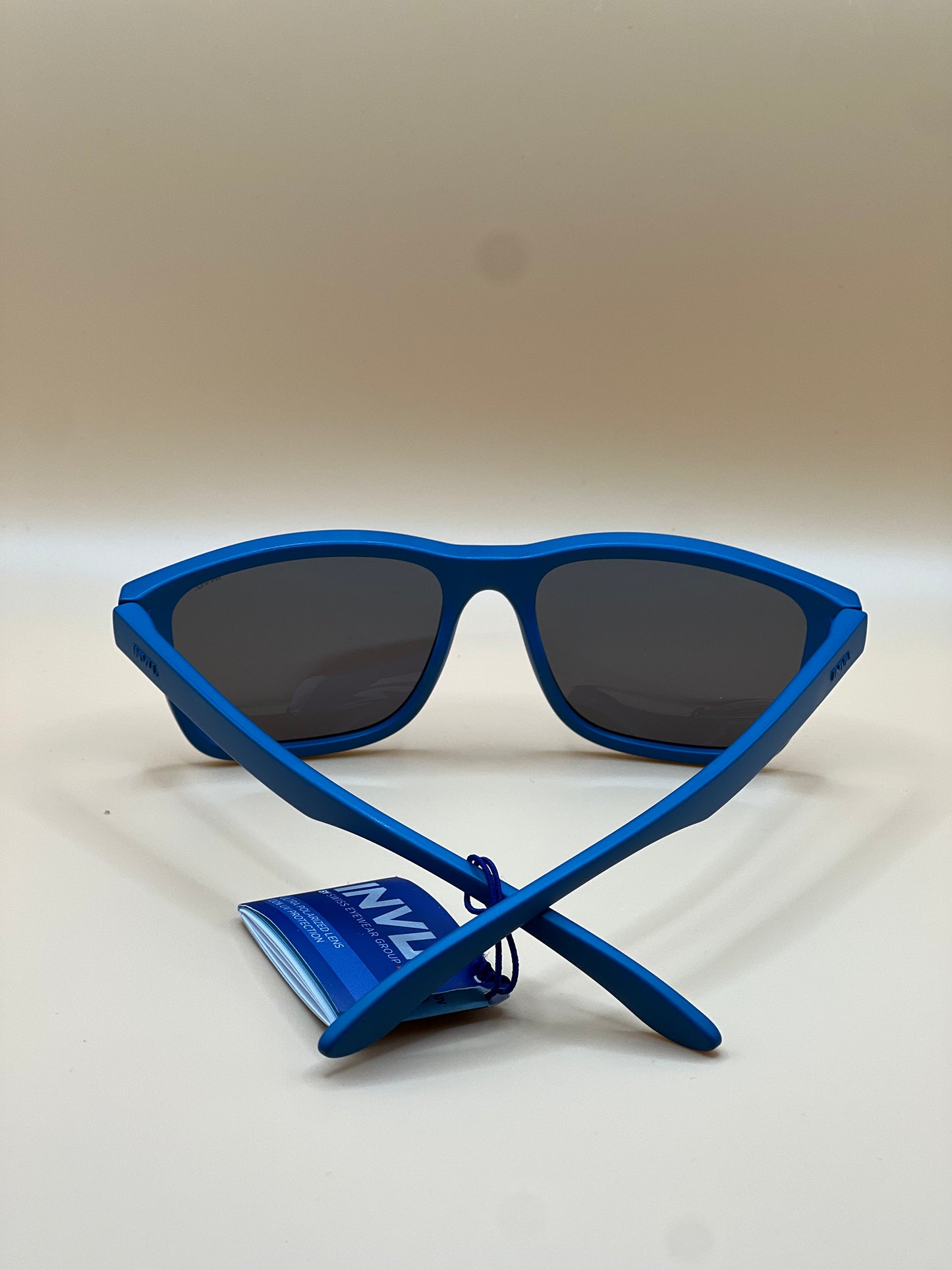 Lunette Solaire Homme Original INVU A2000 E Filter Cat.3