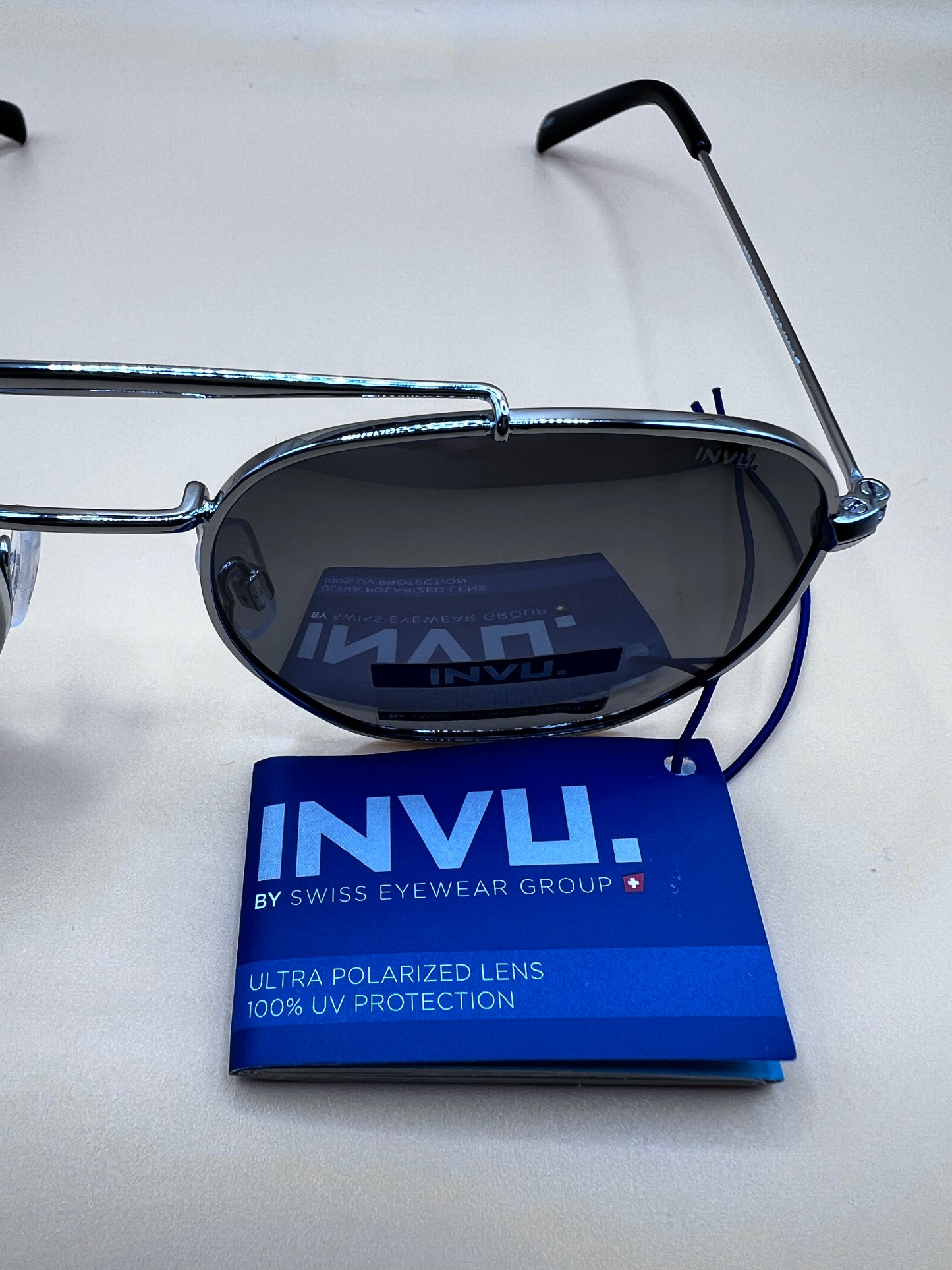 Lunette Solaire Homme Original INVU B1000 C Filter Cat.3