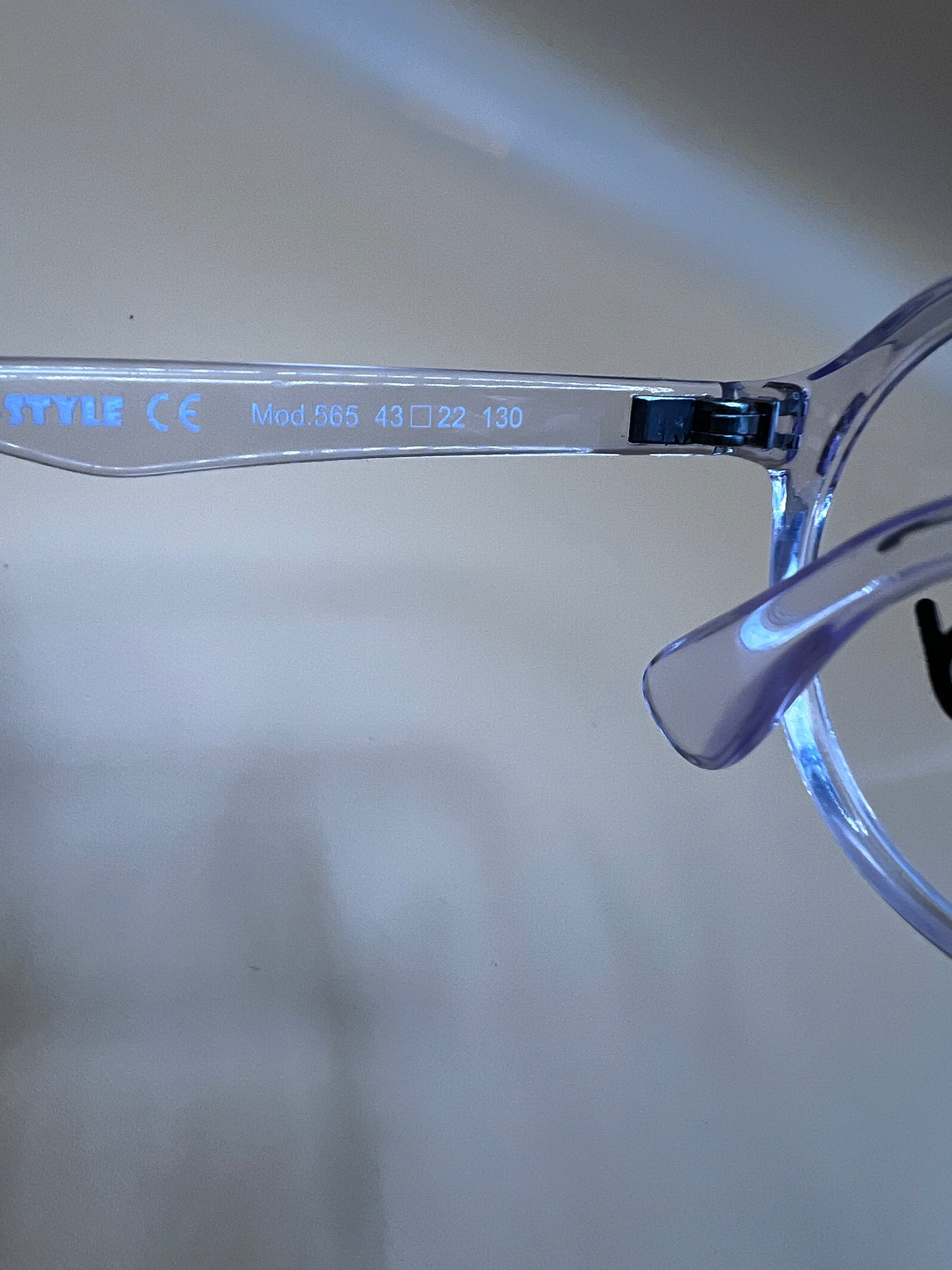 Lunettes de vue pour enfant (fillette) NEO STYLE MOD. 565 taille 43
