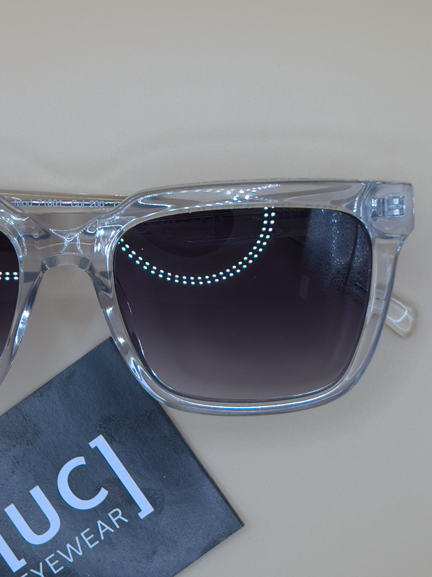 lunette Solaire unisex UC eyewear Mod 71001 col. 200 orginal