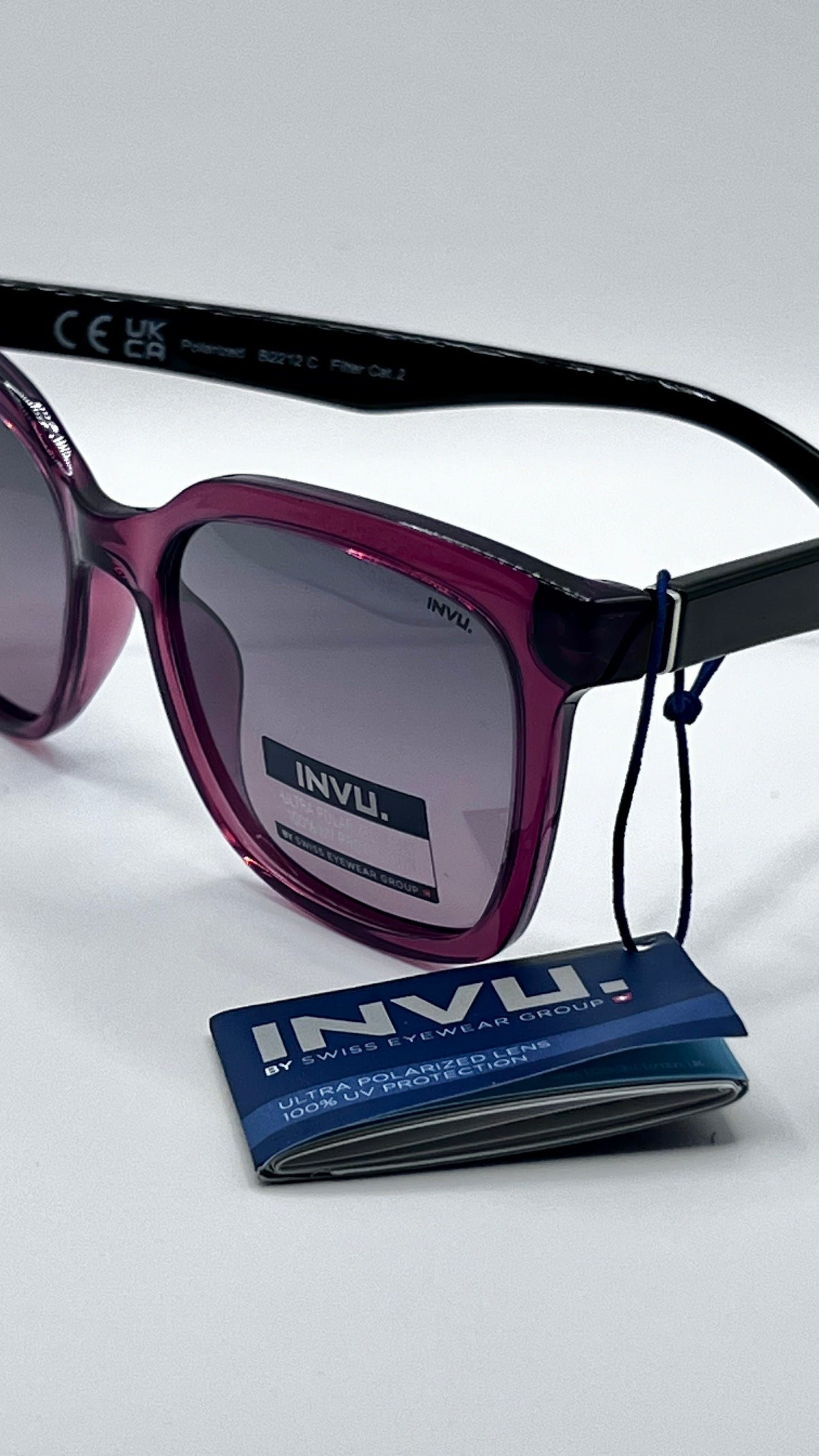 Lunette Solaire Femme Original INVU B2212 C Filter Cat.2
