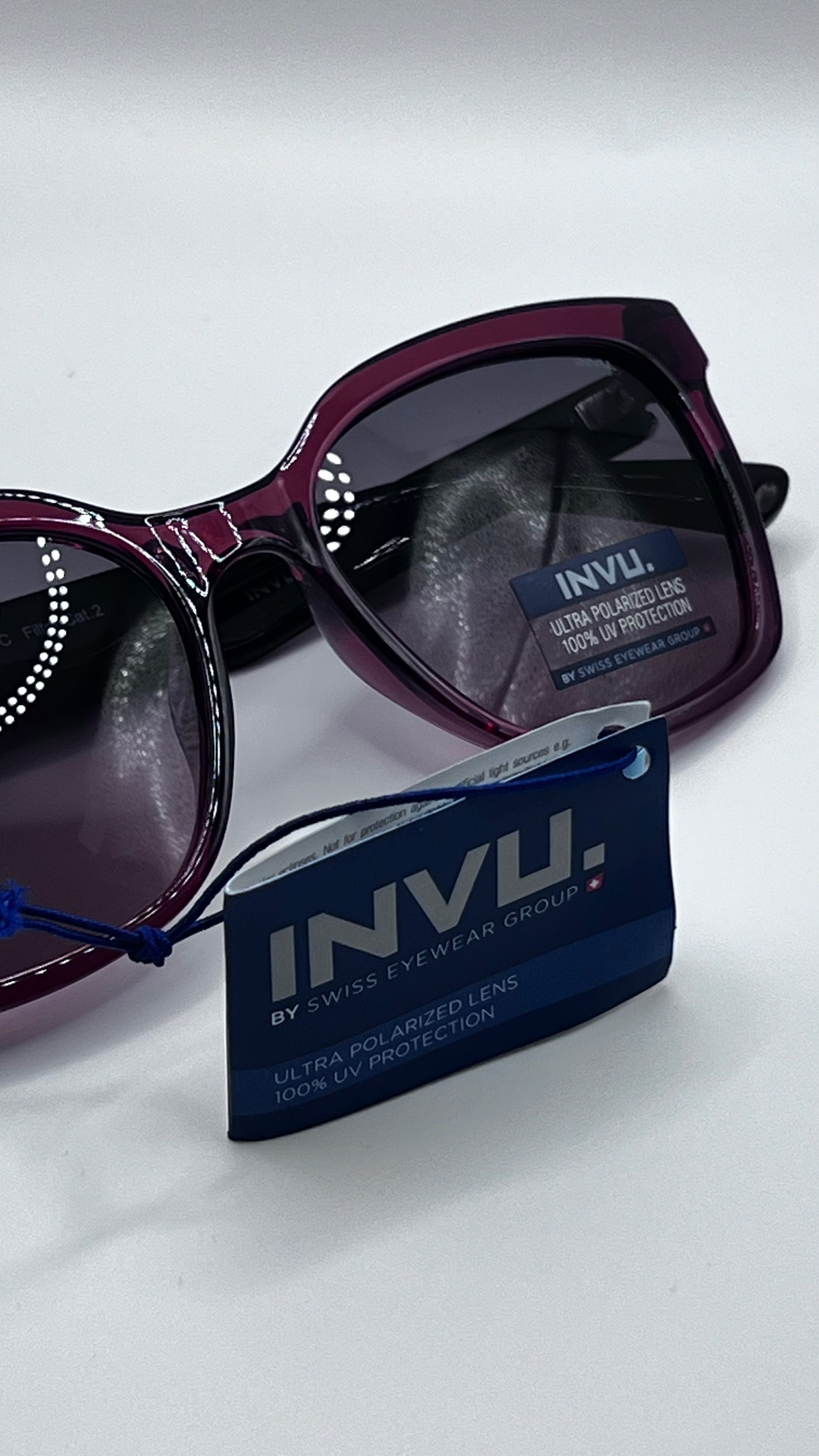 Lunette Solaire Femme Original INVU B2212 C Filter Cat.2