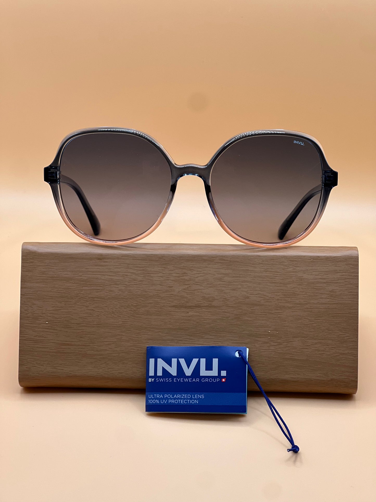 Lunette Solaire Femme Original INVU B2035 C Filter Cat.2